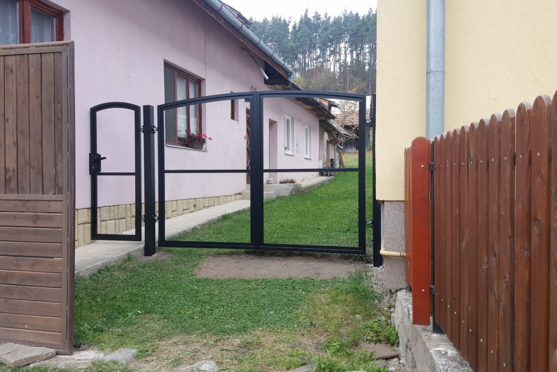 Brány a ploty